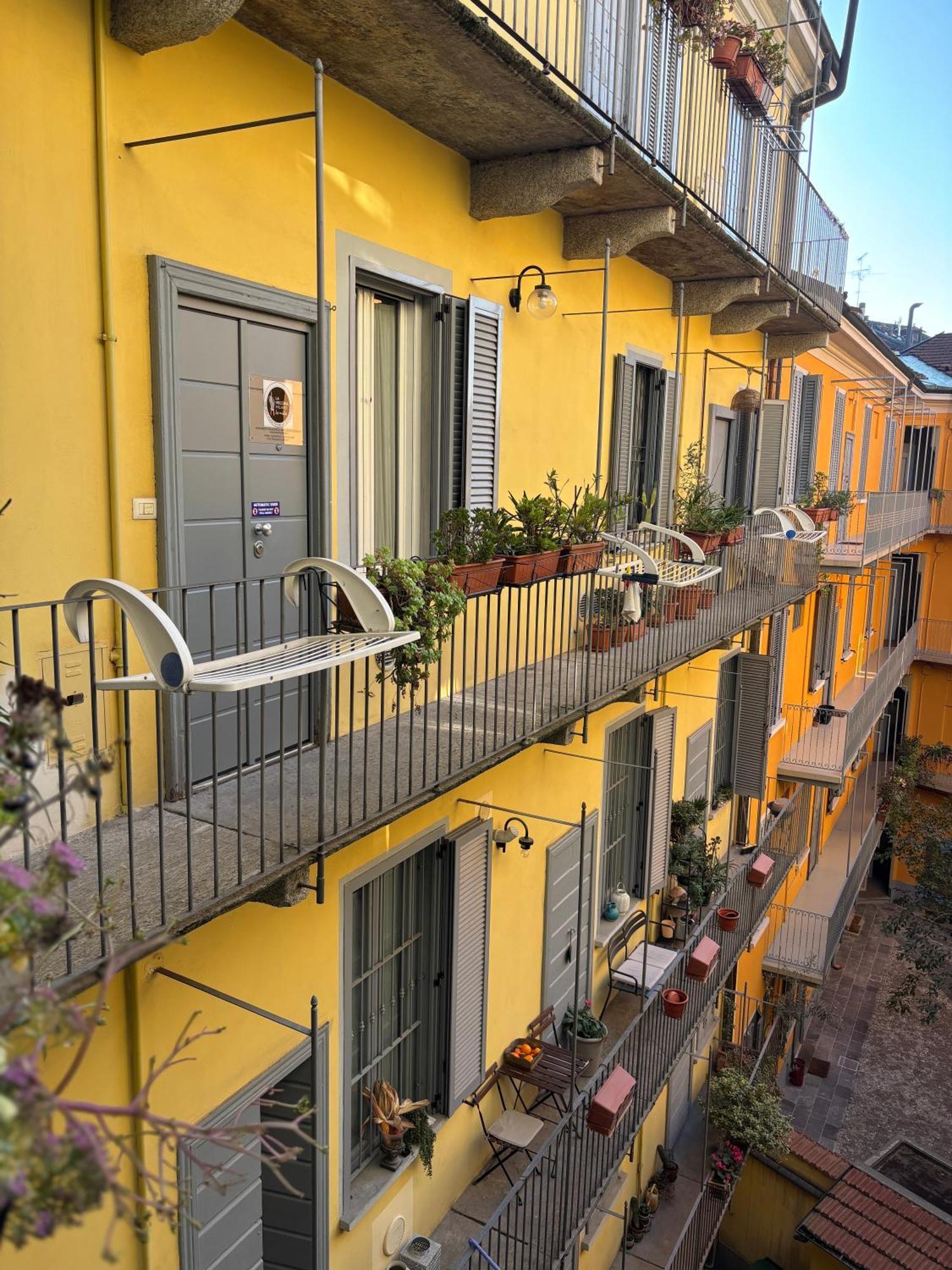 La Vecchia Milano-Les Nubles Vannucci - Il Ballatoio E Il Cortile المظهر الخارجي الصورة