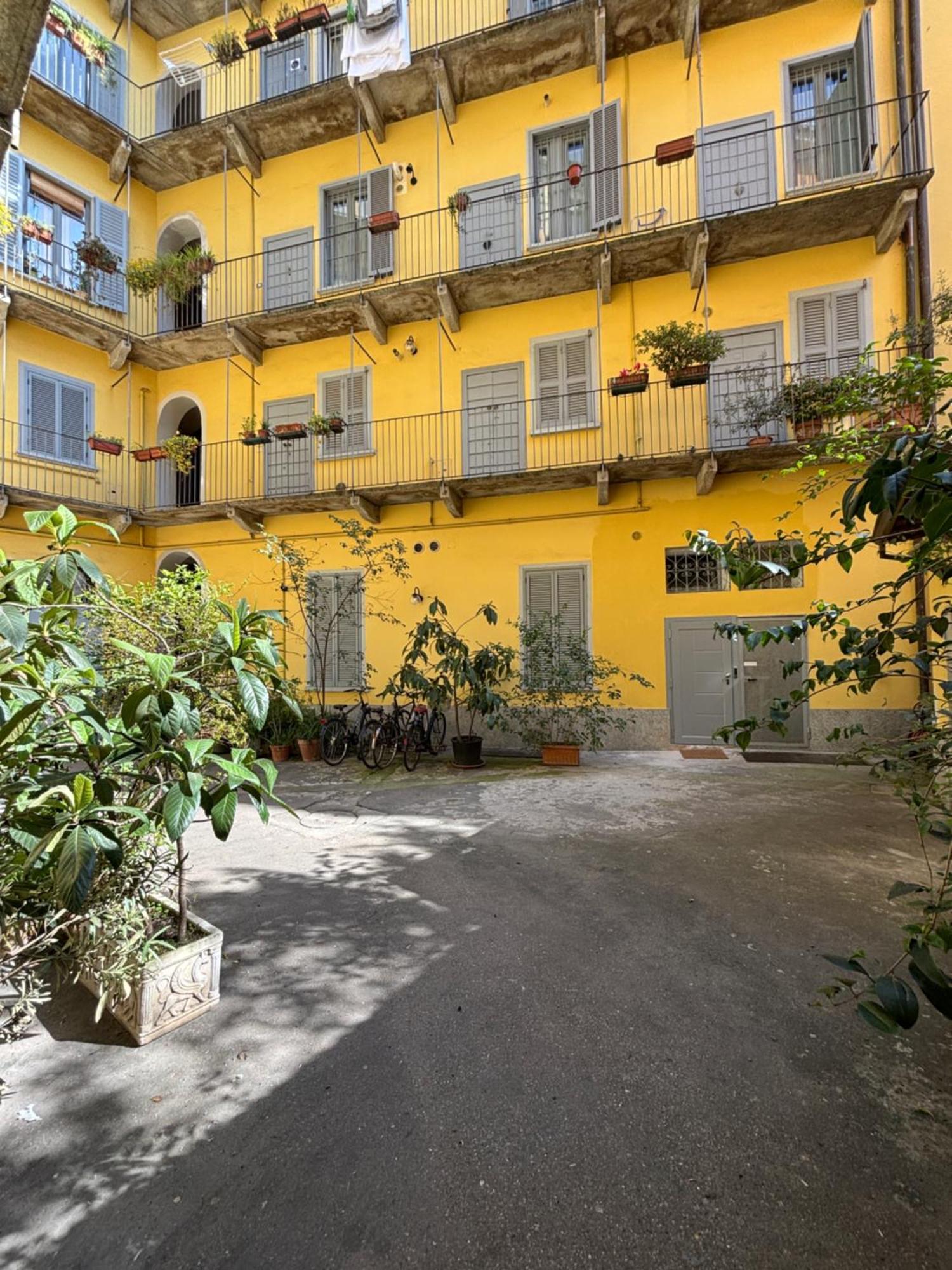 La Vecchia Milano-Les Nubles Vannucci - Il Ballatoio E Il Cortile المظهر الخارجي الصورة